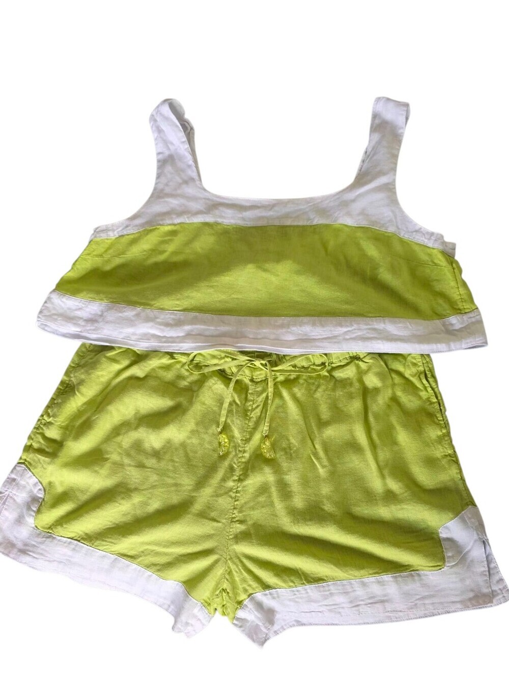 Haute Hippie Lime Green & White Two-Piece Crop Top/Shorts Set Size X-Large